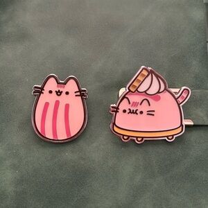 Pusheen Dessert Pins